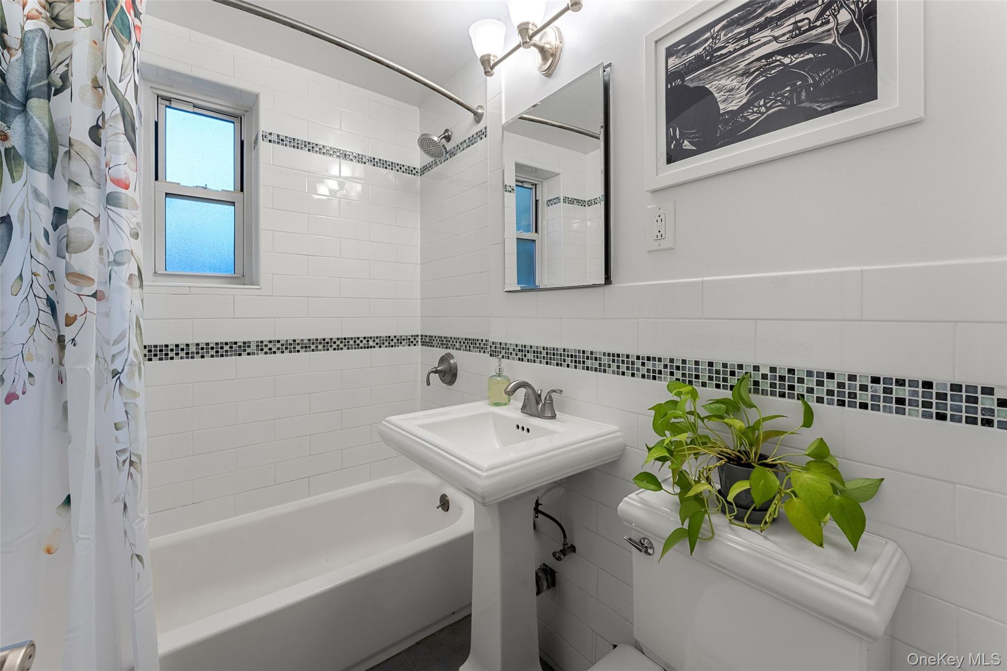 555 Broadway 3e Property Photo 7
