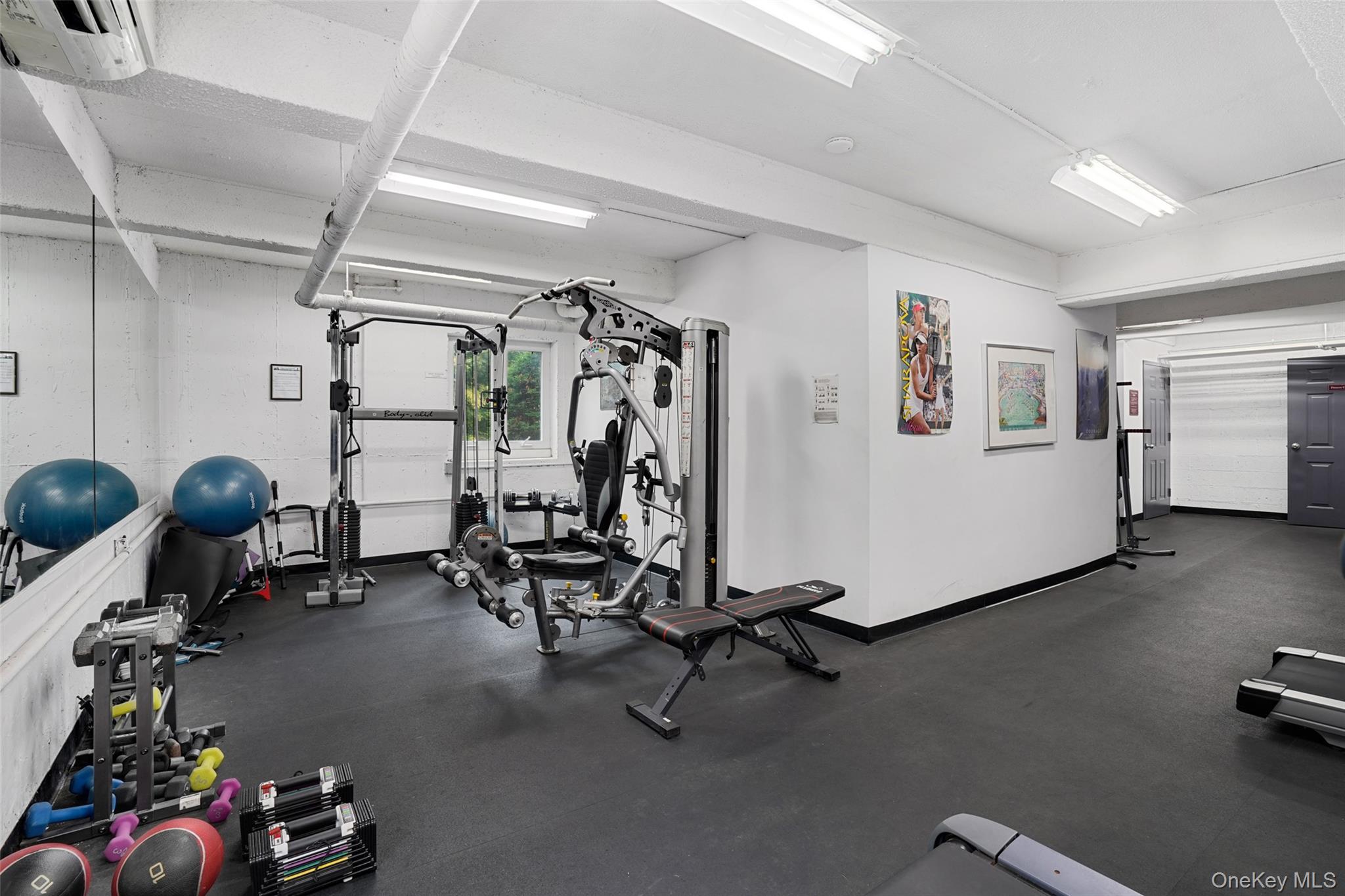 555 Broadway 3e Property Photo 11