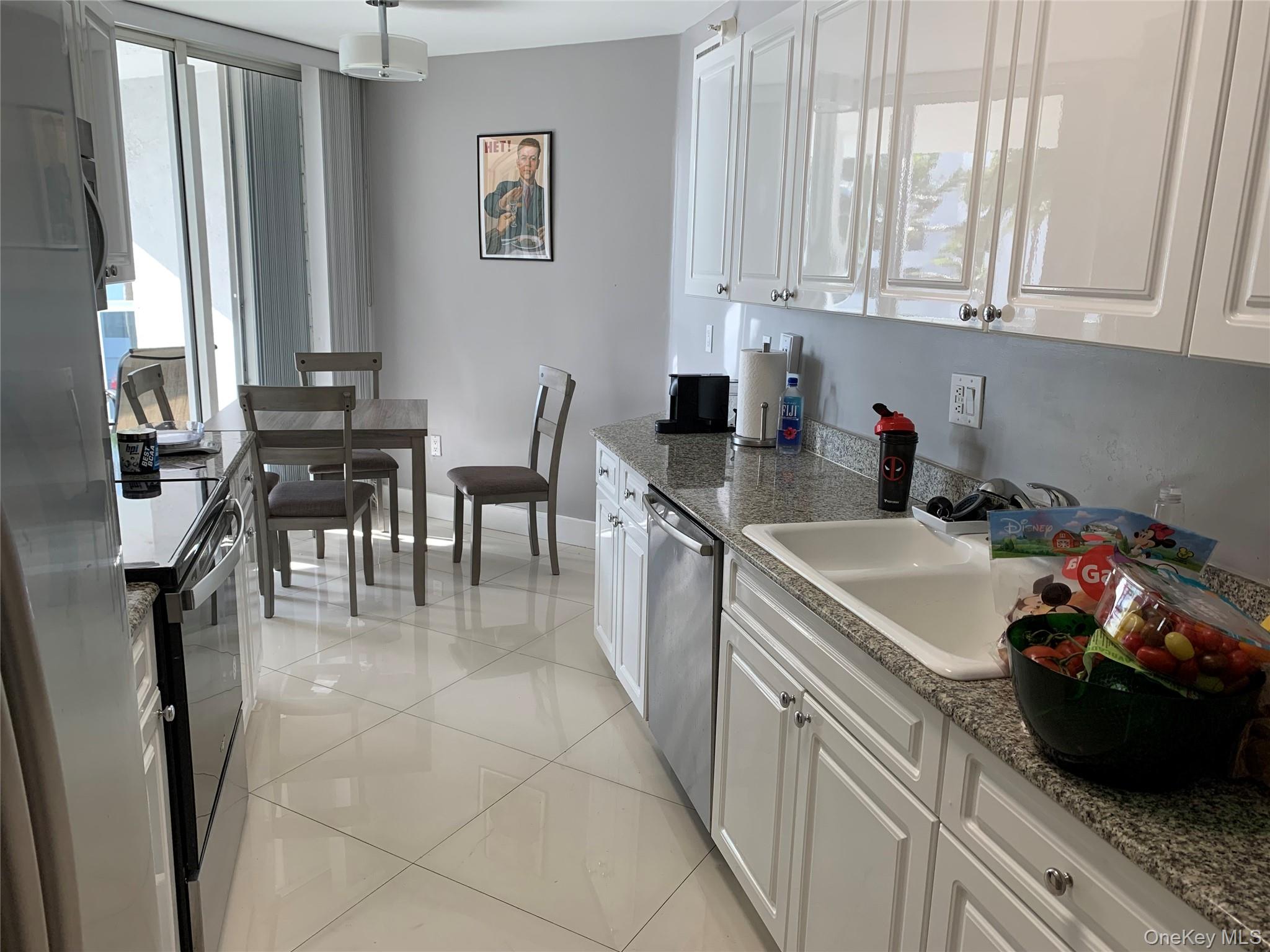 16711 Collins Avenue #301 Property Photo 10
