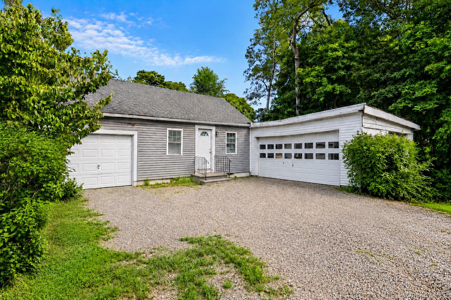 1540 Montauk Highway Property Photo 4