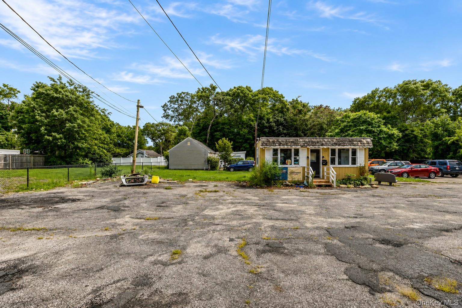 1540 Montauk Highway Property Photo 5