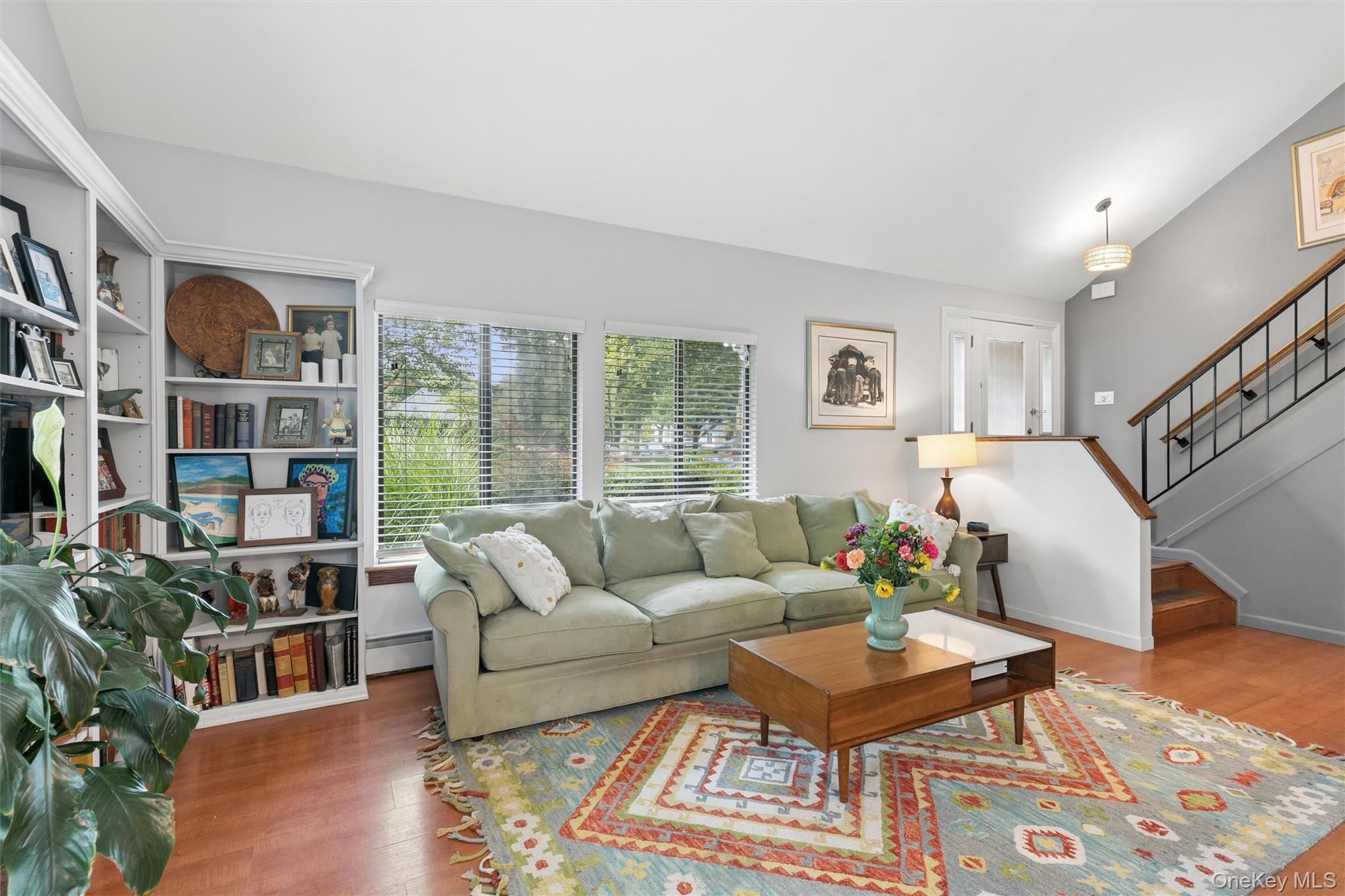 27 Sugarbush Lane Property Photo 4