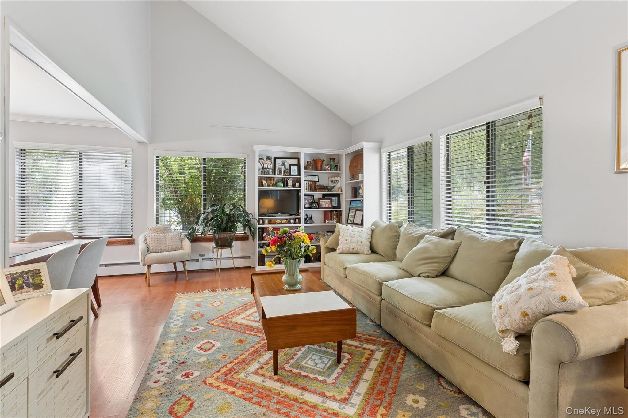 27 Sugarbush Lane Property Photo 8