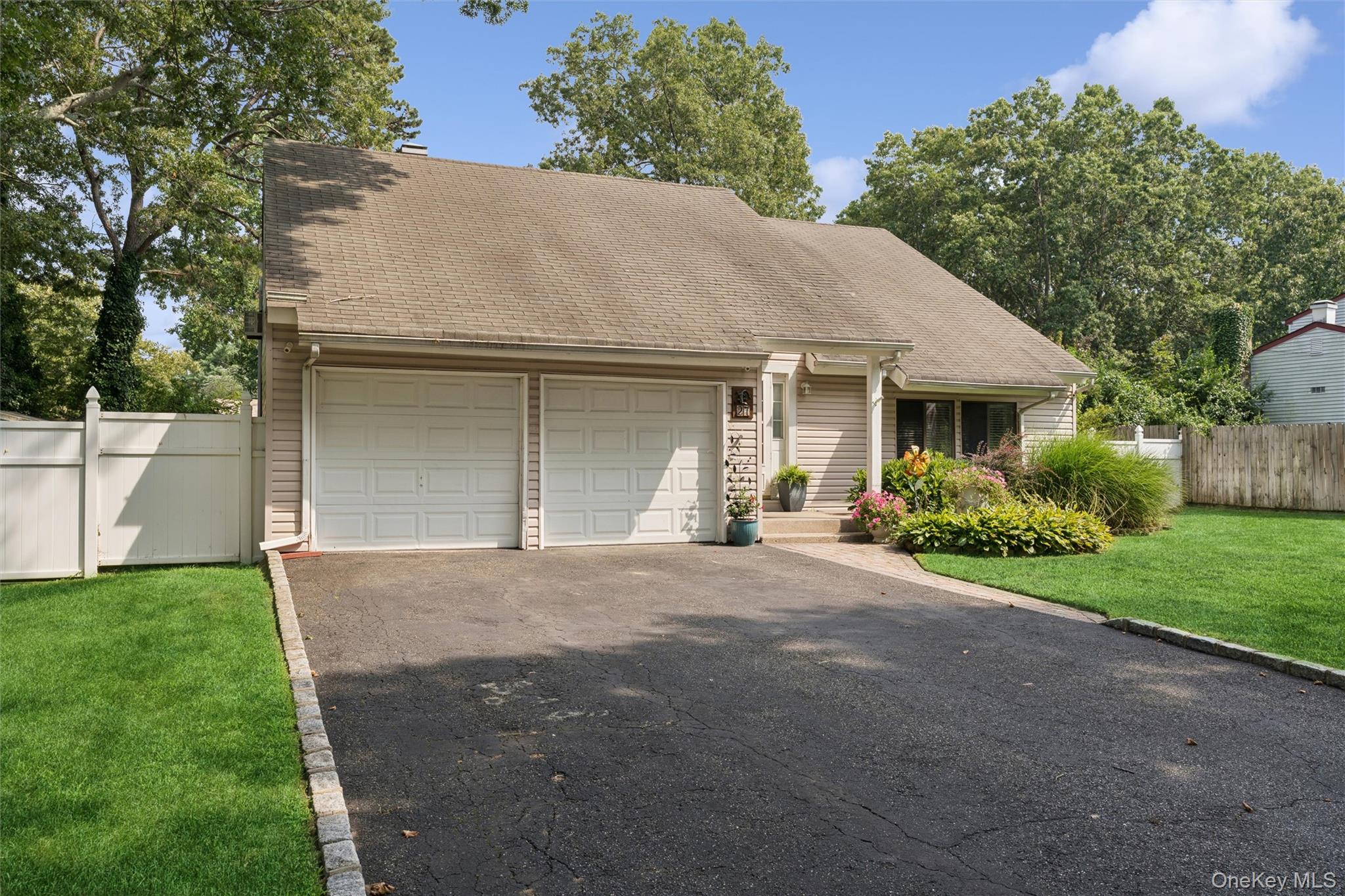 27 Sugarbush Lane Property Photo 35