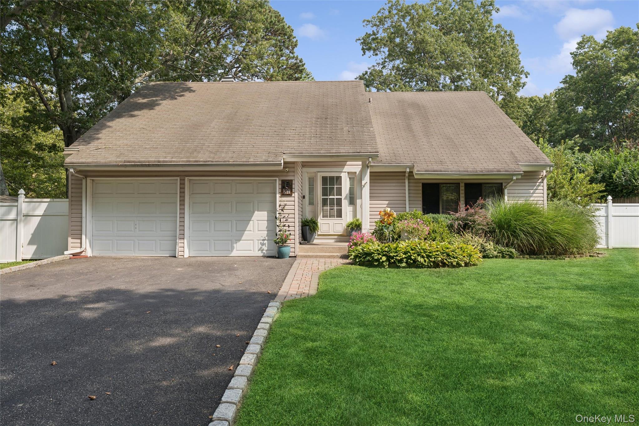 27 Sugarbush Lane Property Photo 36