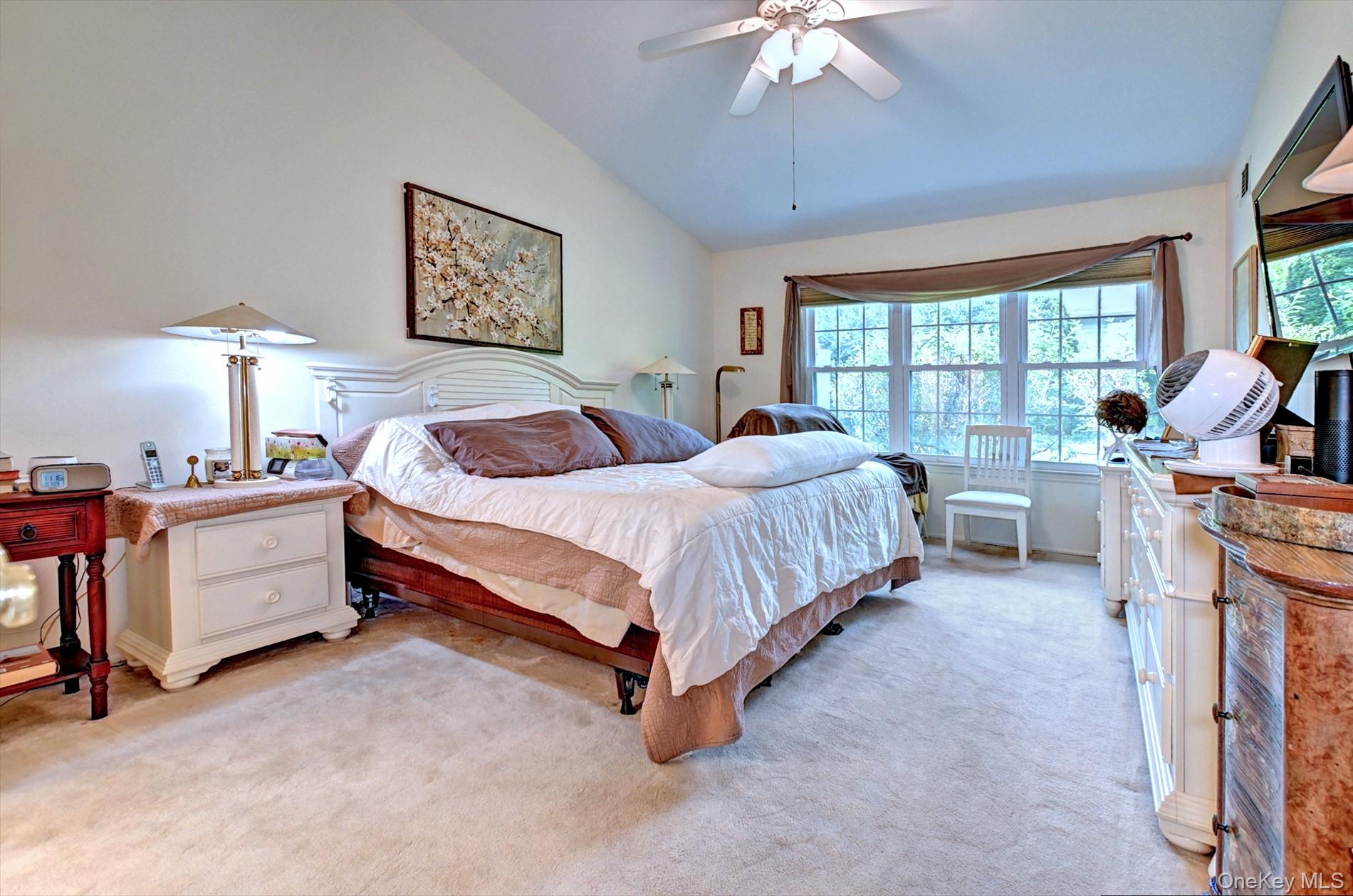 272 Glen Drive Property Photo 10