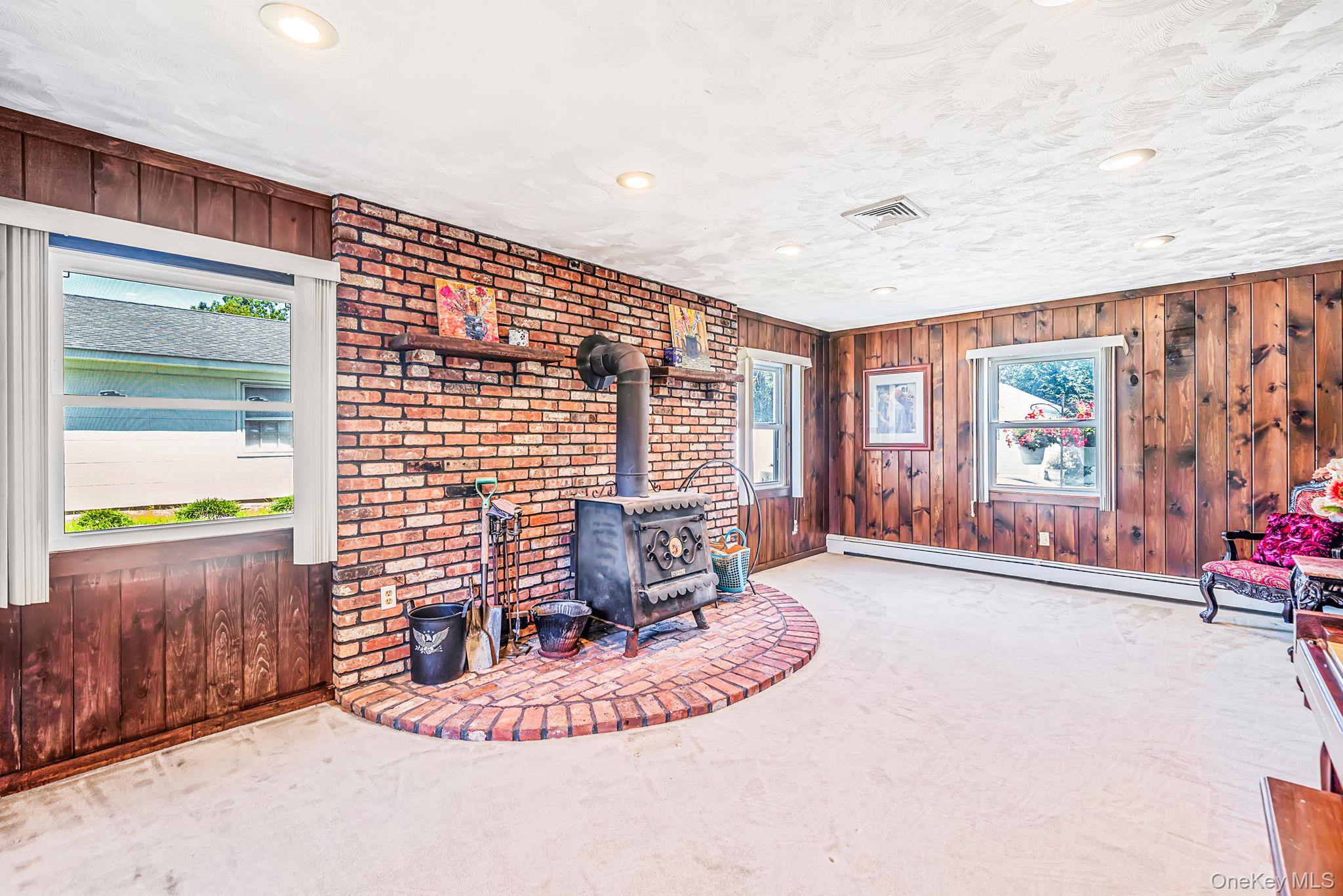 67 Lakeside Avenue Property Photo 6