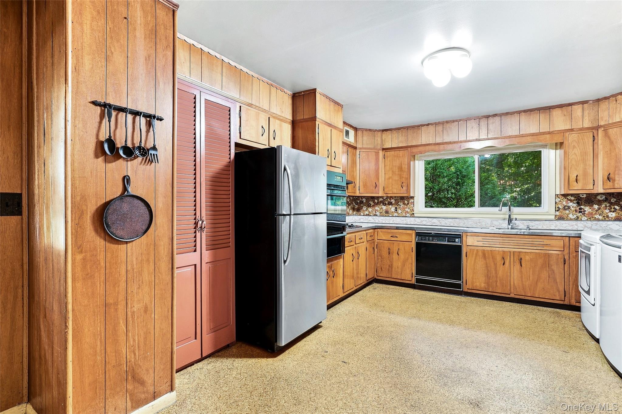 7 Overhill Road Property Photo 9