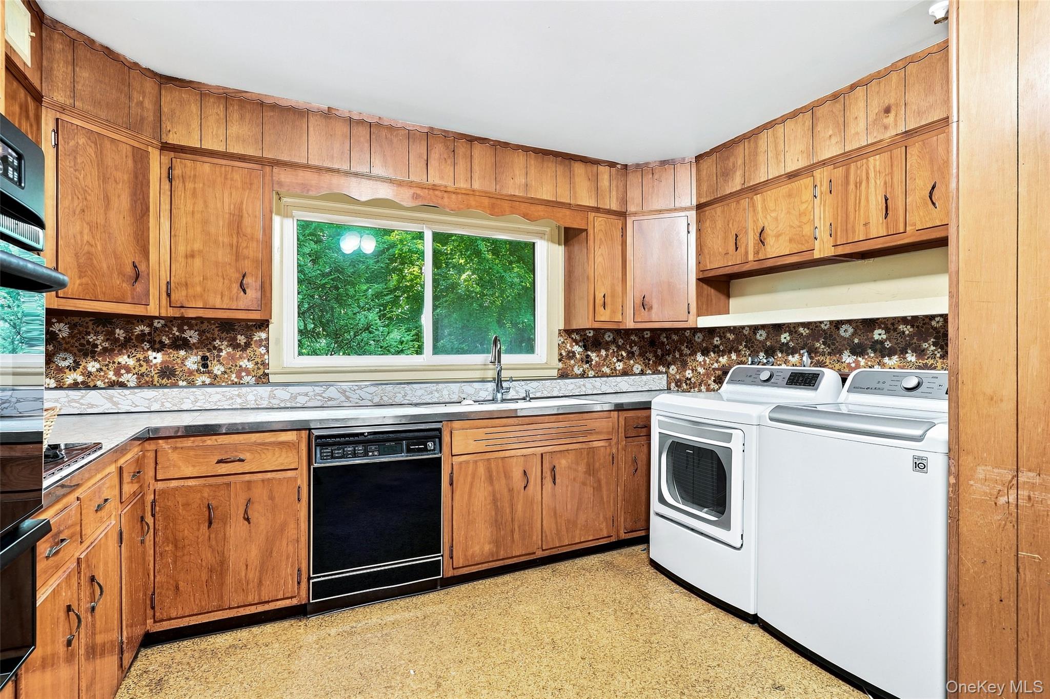 7 Overhill Road Property Photo 11