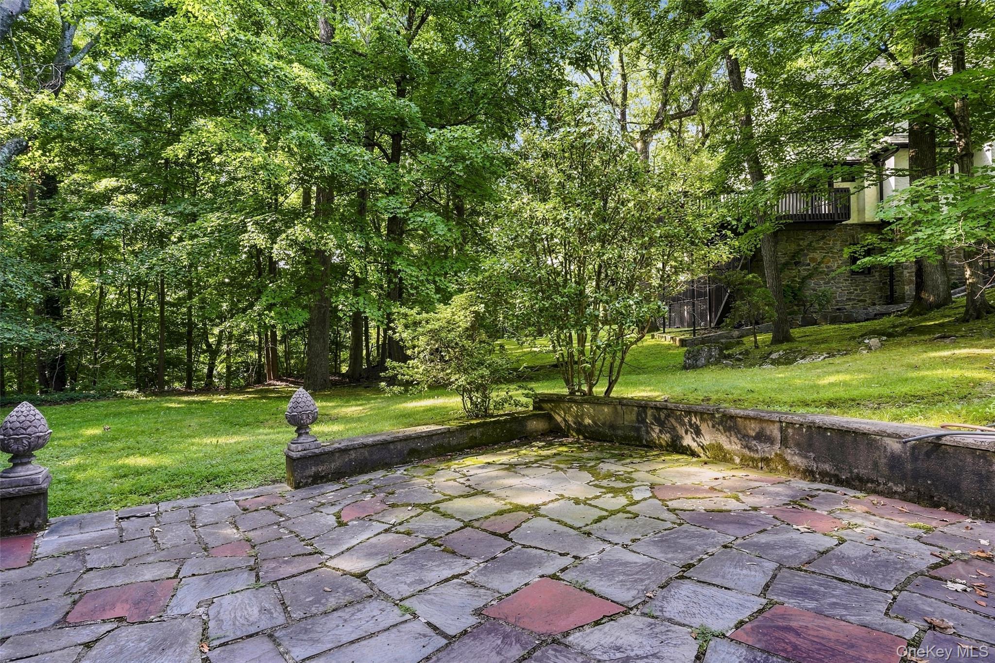 7 Overhill Road Property Photo 28