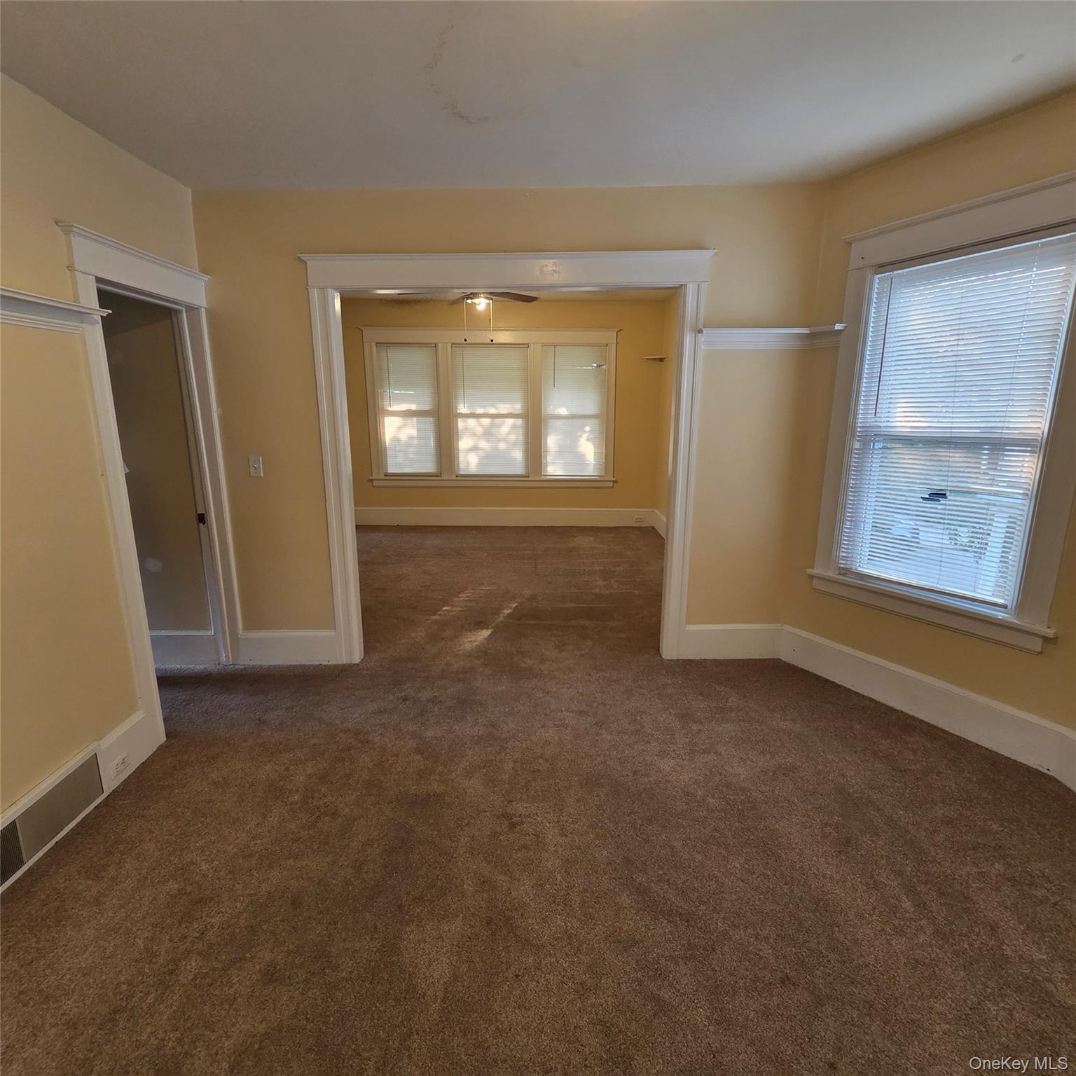 35 Manitou Avenue 2 Property Photo 9