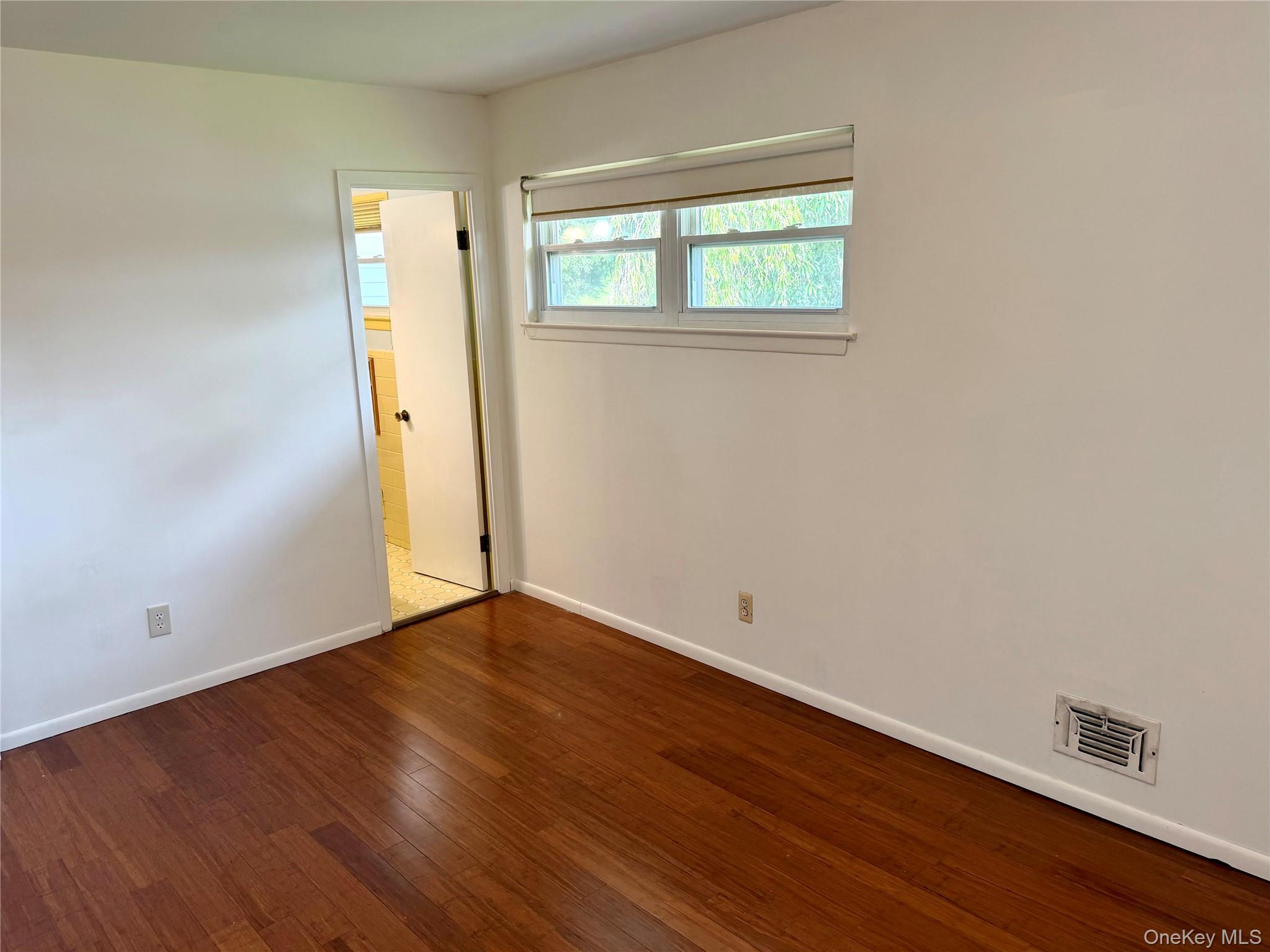 40 Crescent View Property Photo 18