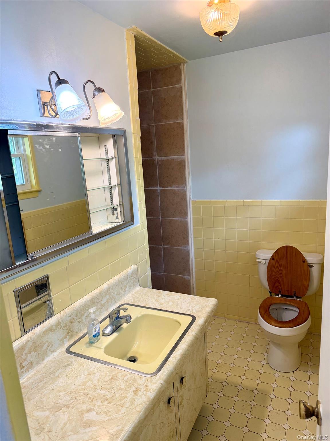 40 Crescent View Property Photo 19