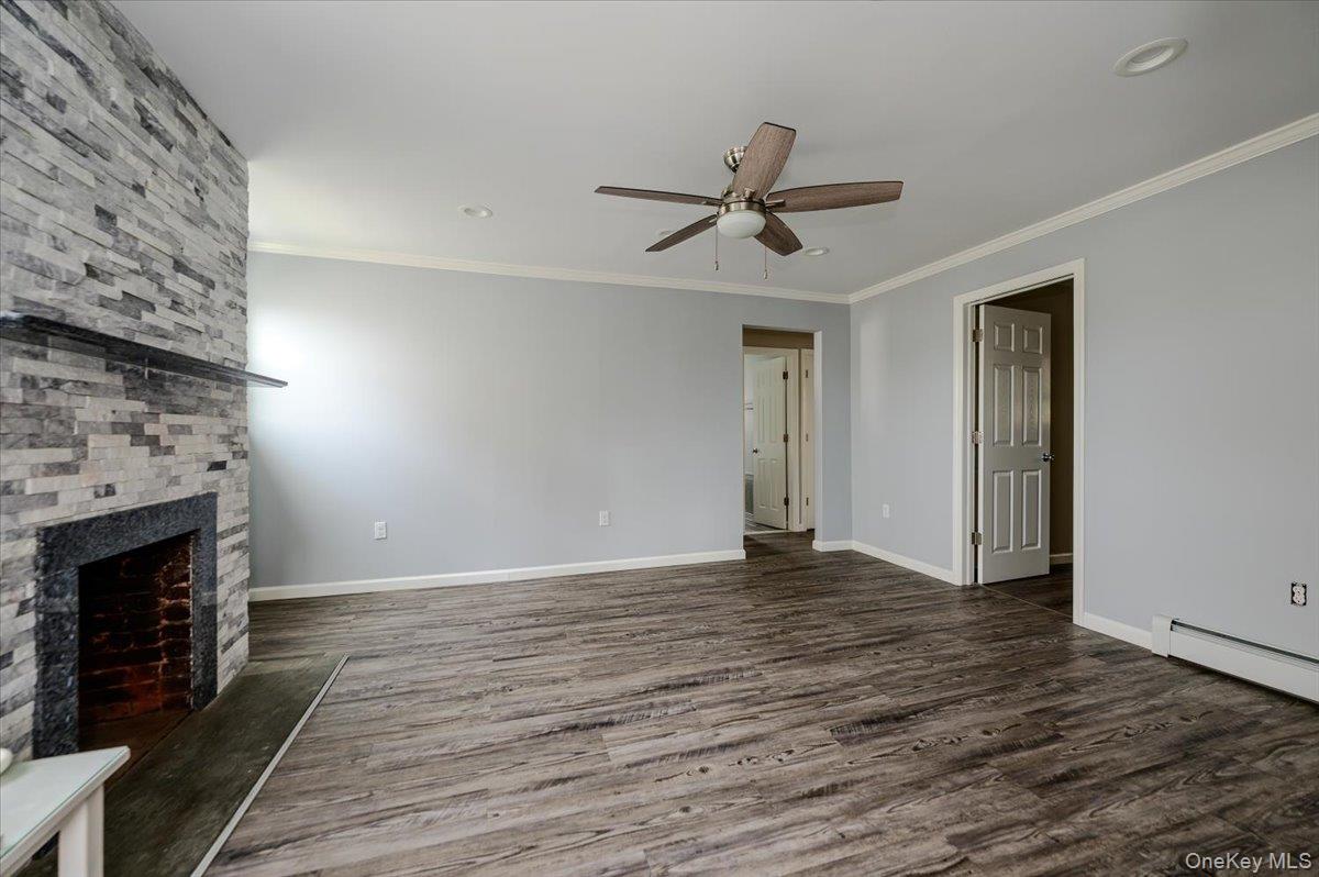 450 E Broadway Property Photo 4