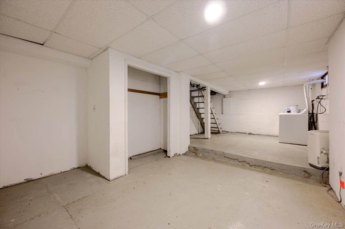 450 E Broadway Property Photo 19