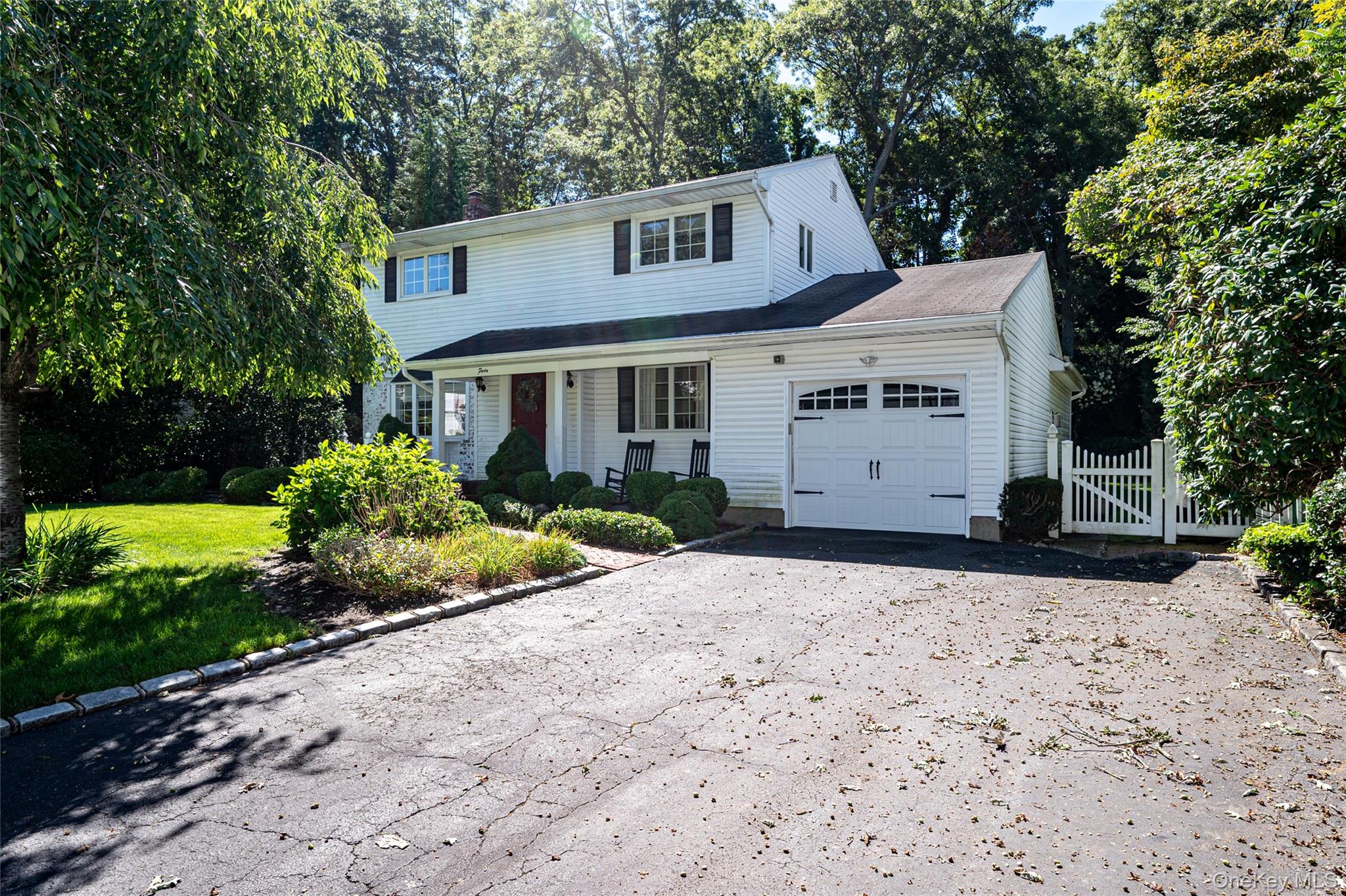 40 Somerset Drive Property Photo 2