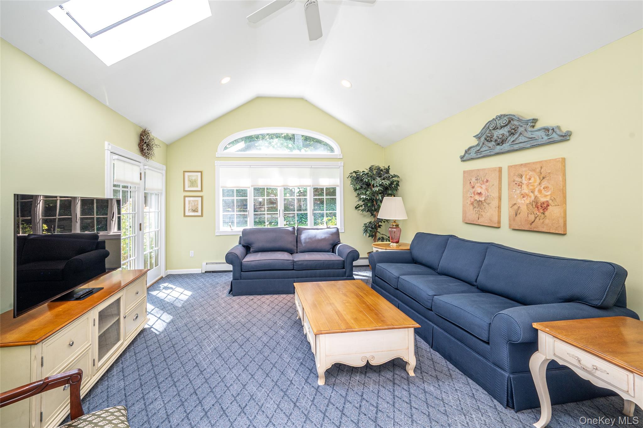 40 Somerset Drive Property Photo 9