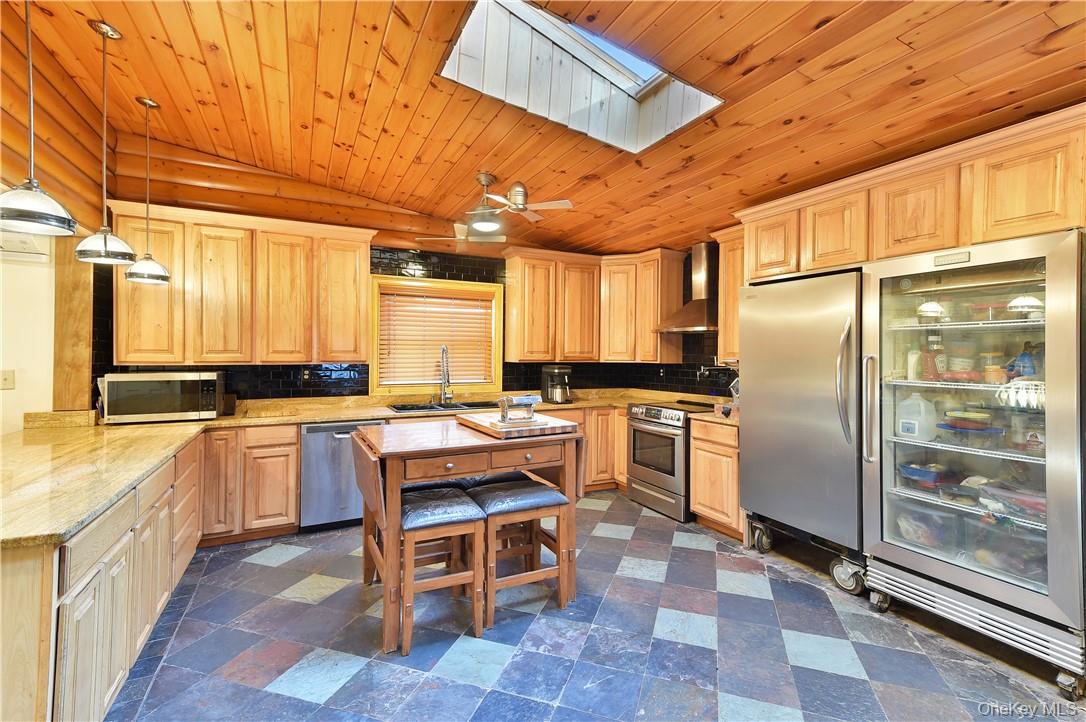 256 Ridge Road Property Photo 9