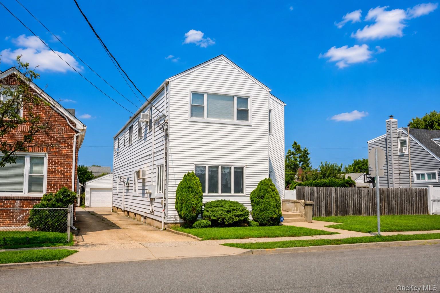 1024 First Avenue Property Photo 4