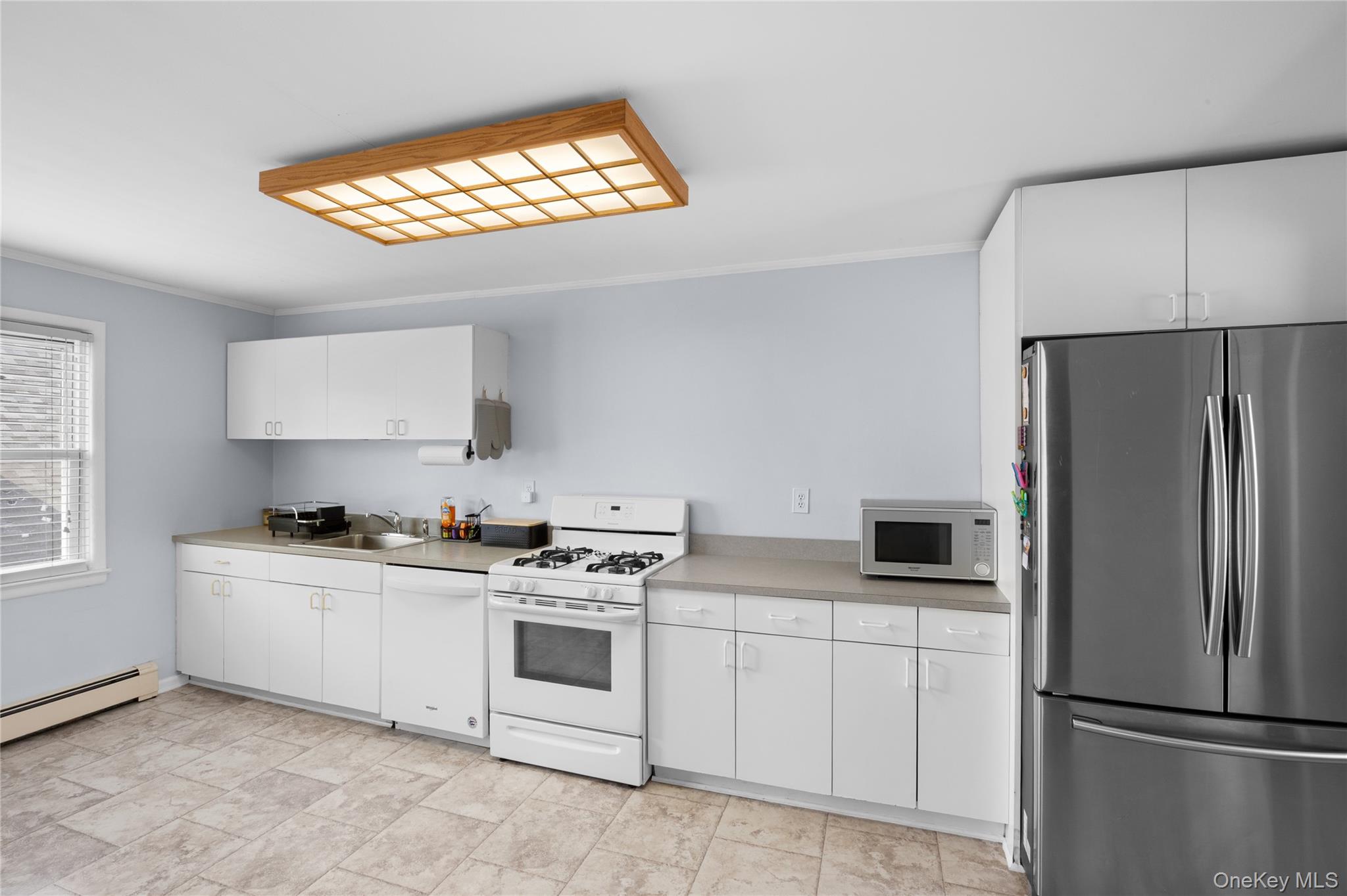 1024 First Avenue Property Photo 6