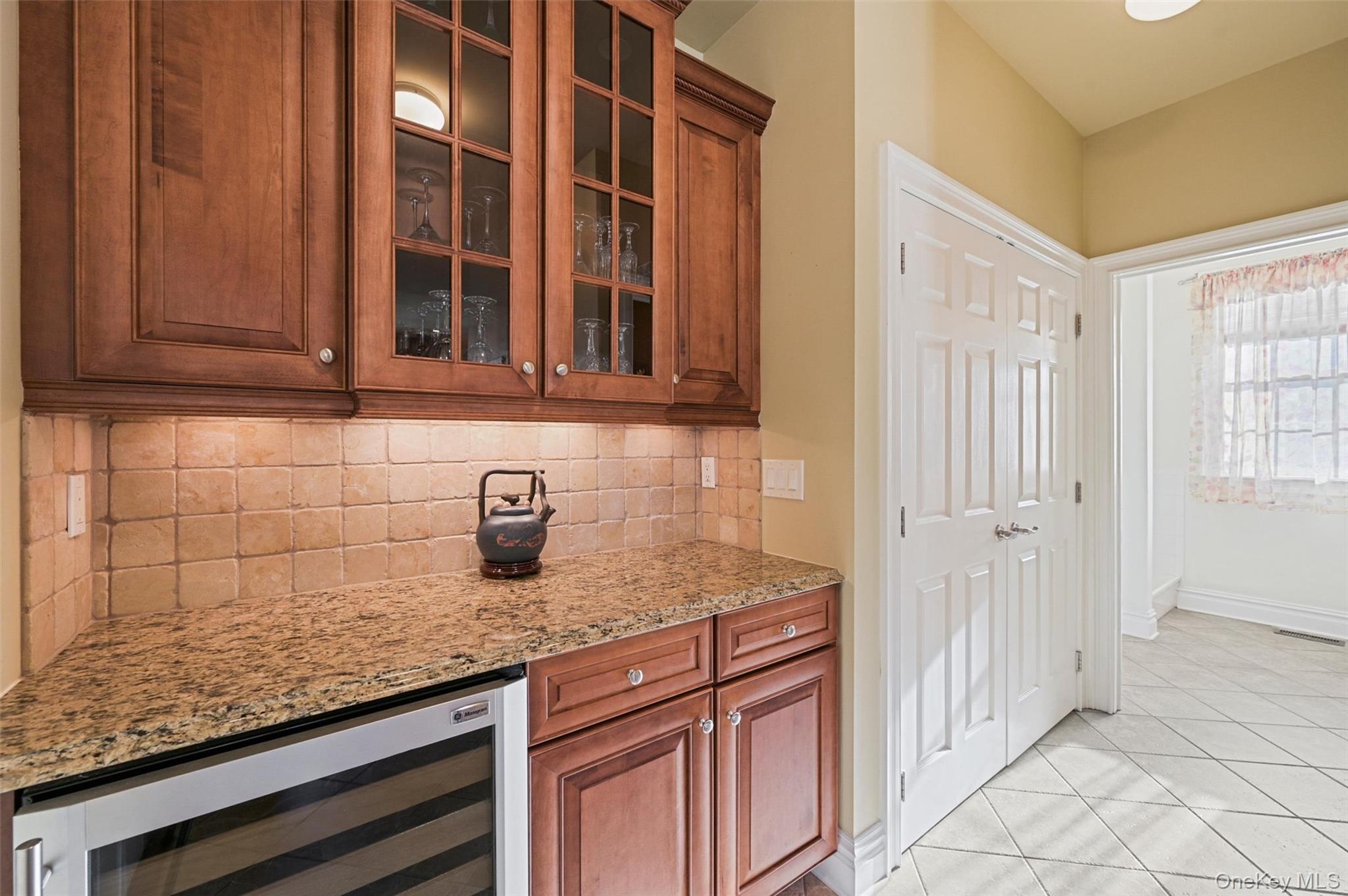 42 Deangelis Drive Property Photo 9