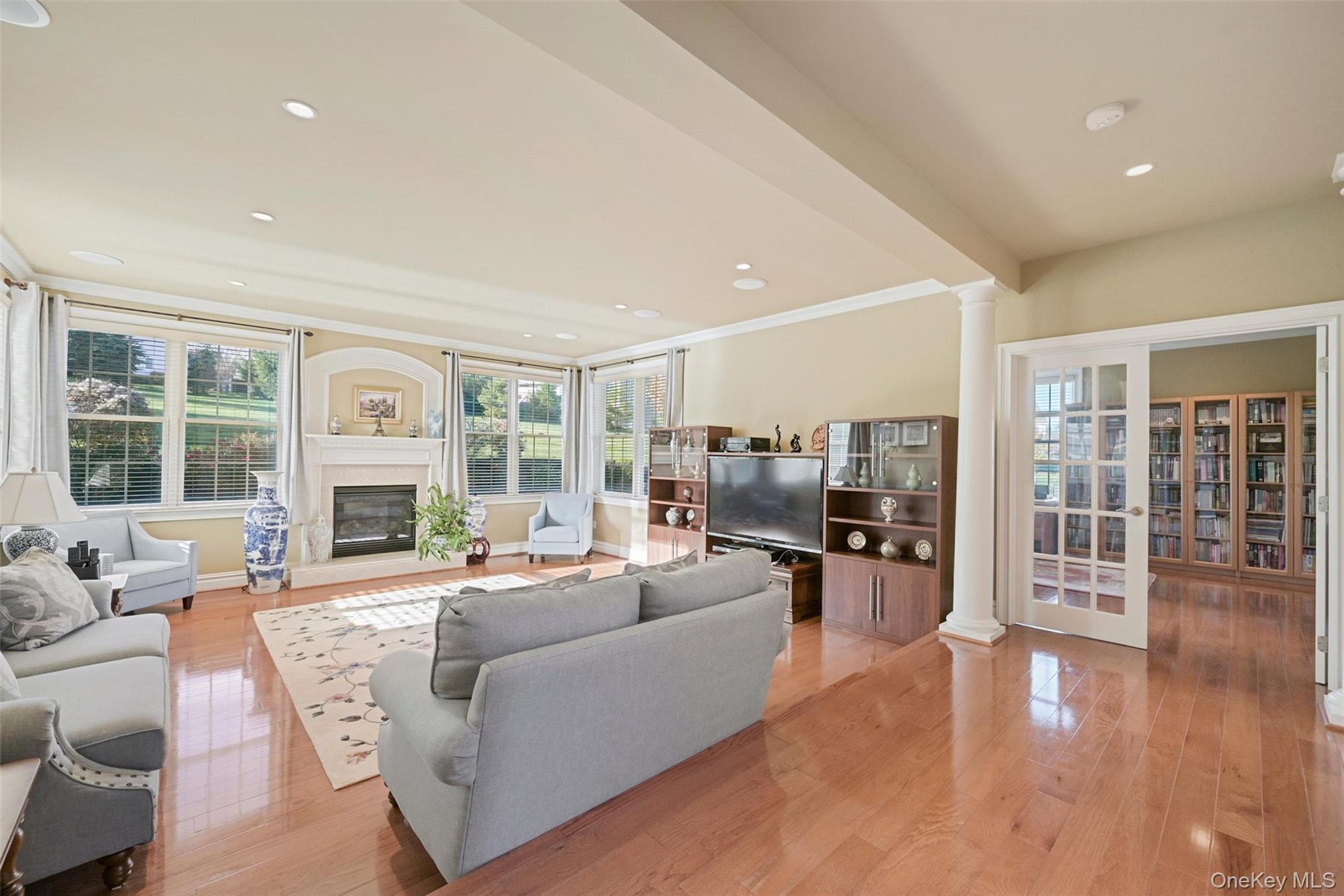 42 Deangelis Drive Property Photo 17