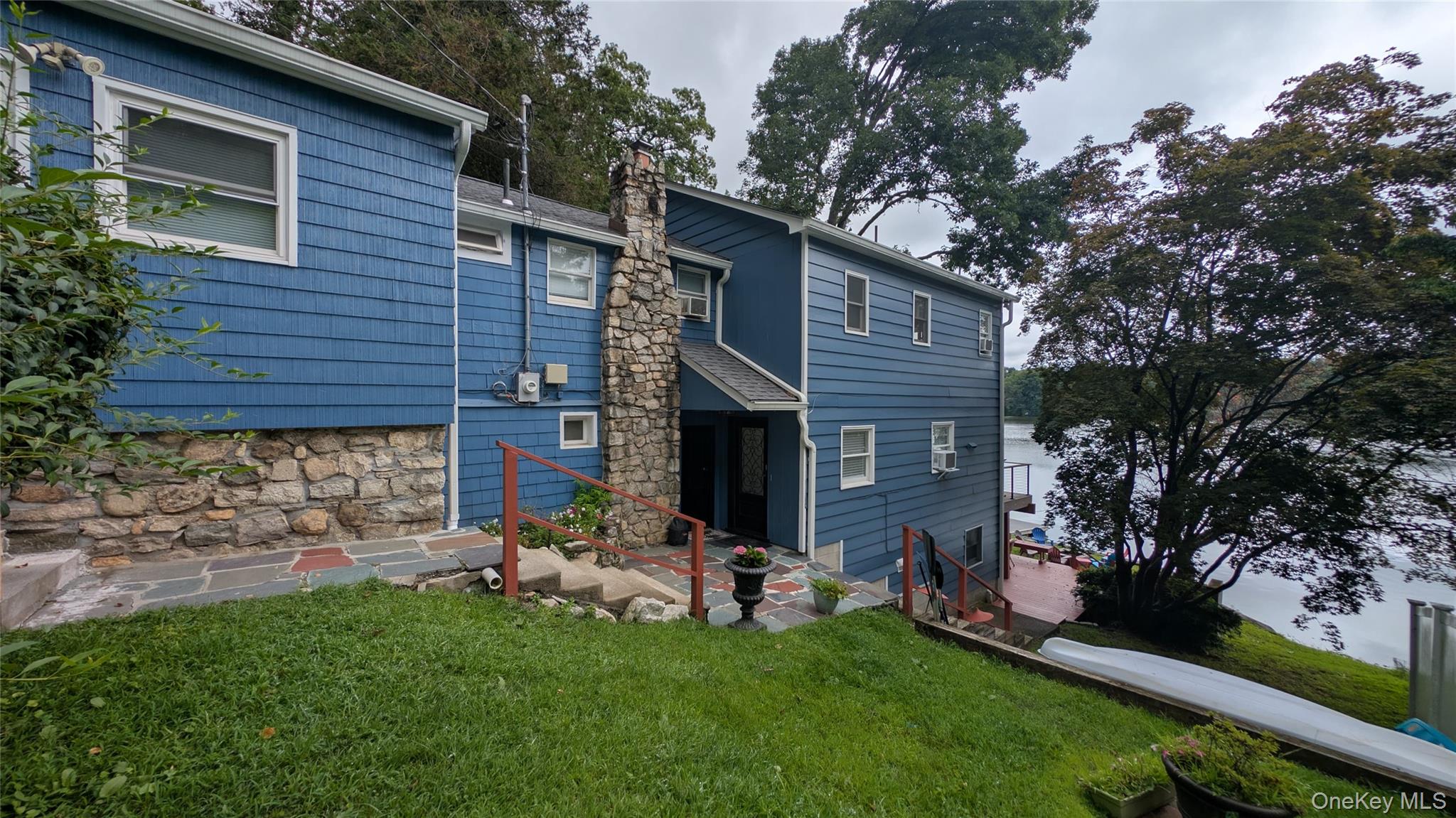 297 Lake Drive Property Photo 1