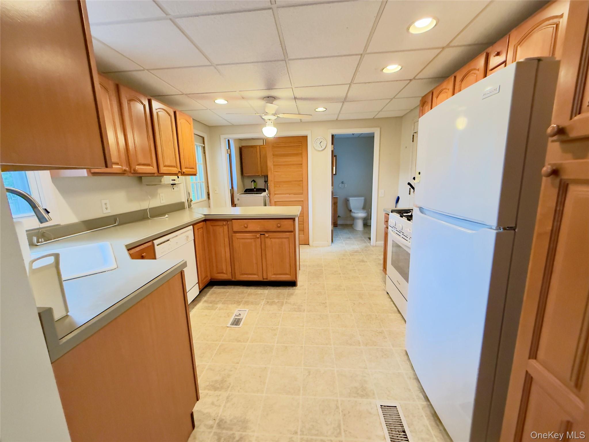 25 Church Street Property Photo 7