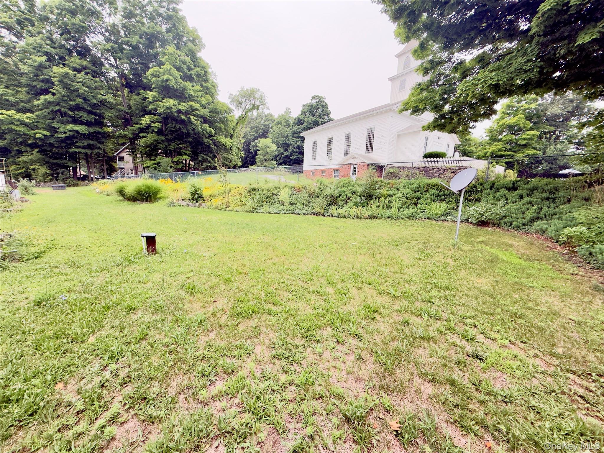 25 Church Street Property Photo 46