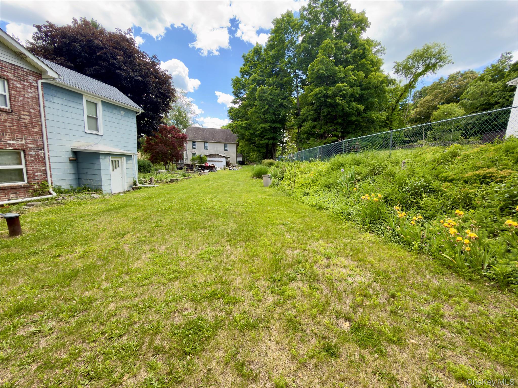 25 Church Street Property Photo 50