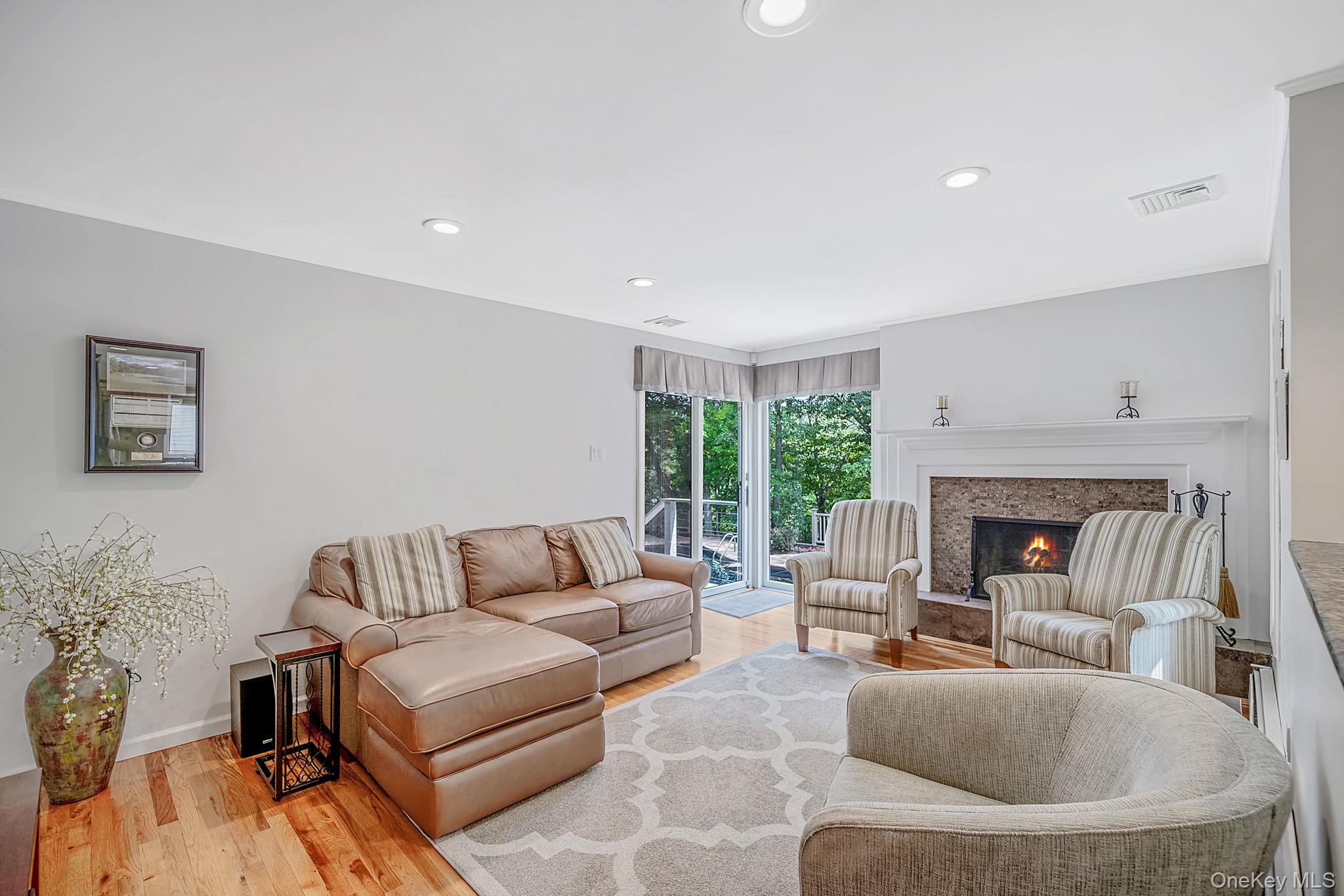 45 Hillcrest Avenue Property Photo 11