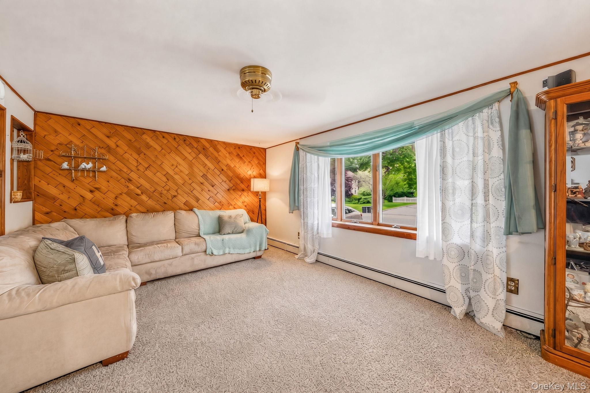 9 Foxcroft Lane Property Photo 2