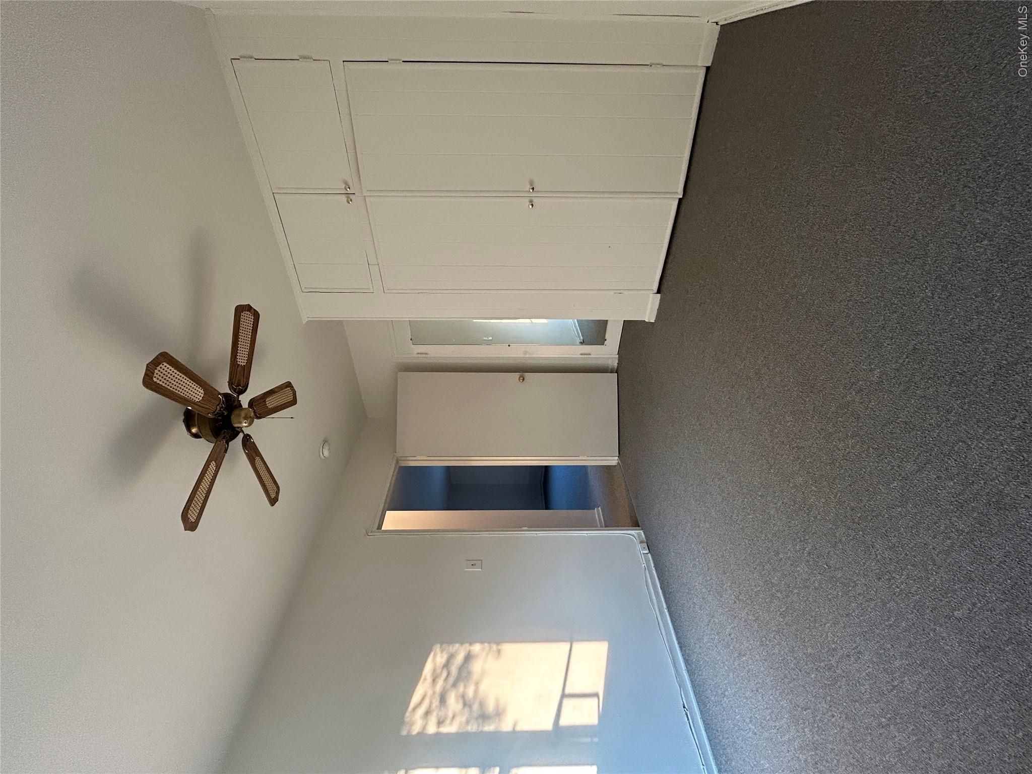 220-21 Hillside Avenue Upper Property Photo 7