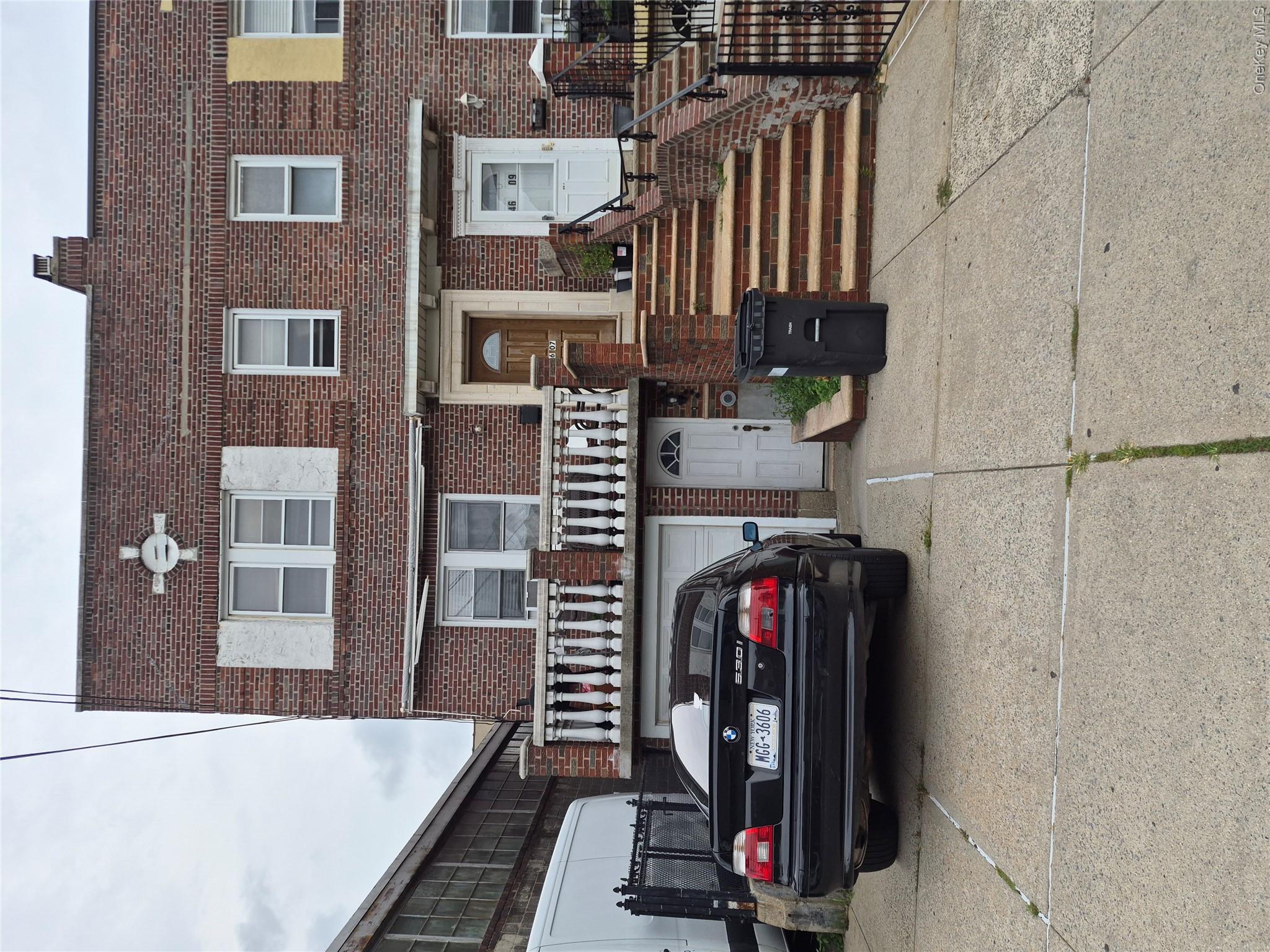 4607 28th Avenue Property Photo 1