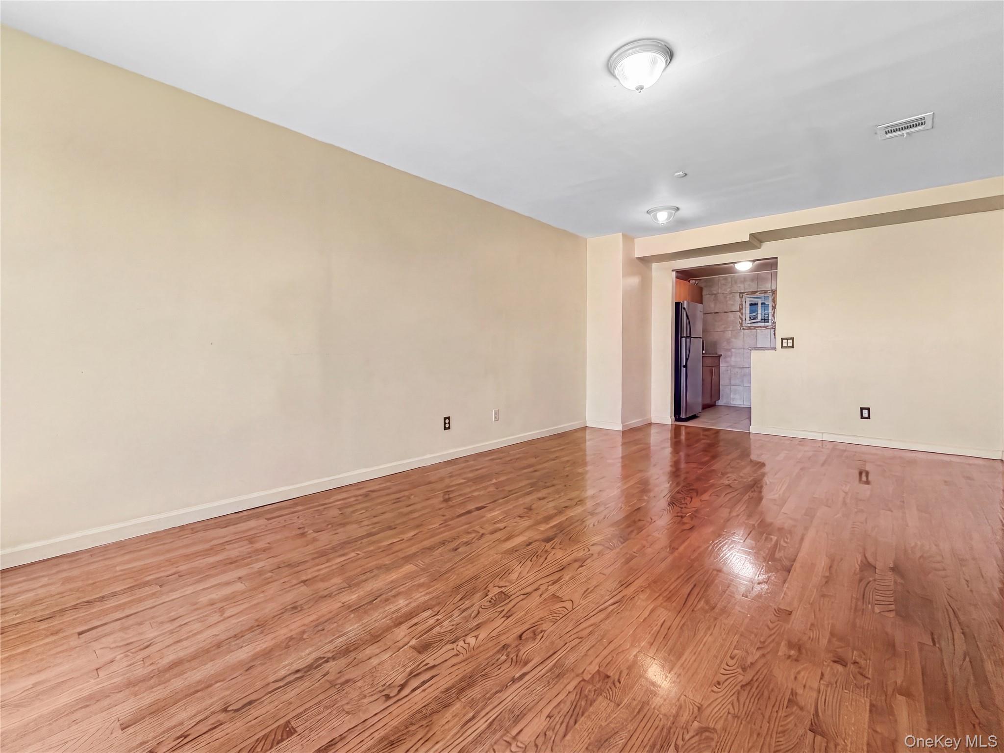 339 Avenue P 6b Property Photo 5