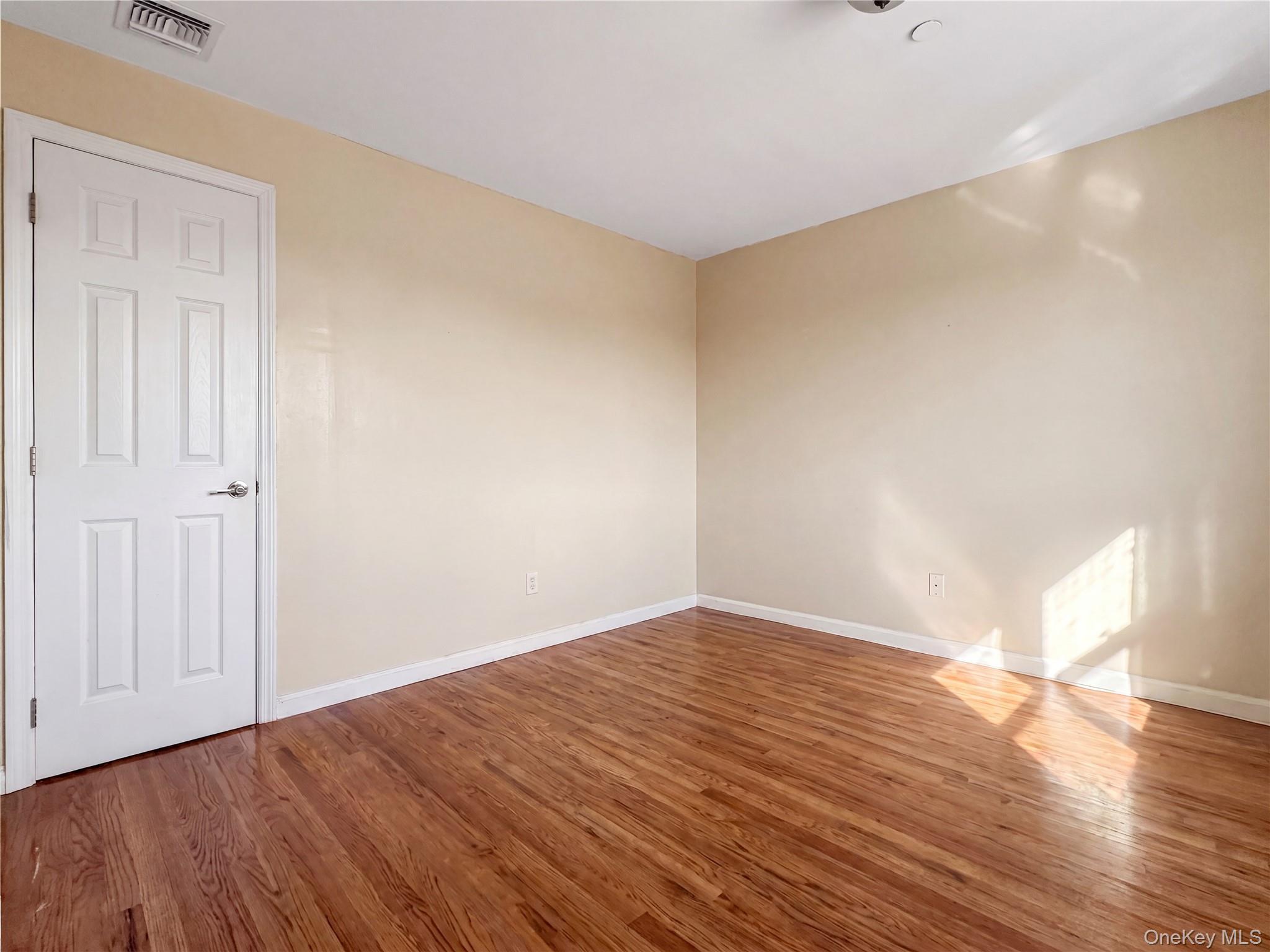339 Avenue P 6b Property Photo 10