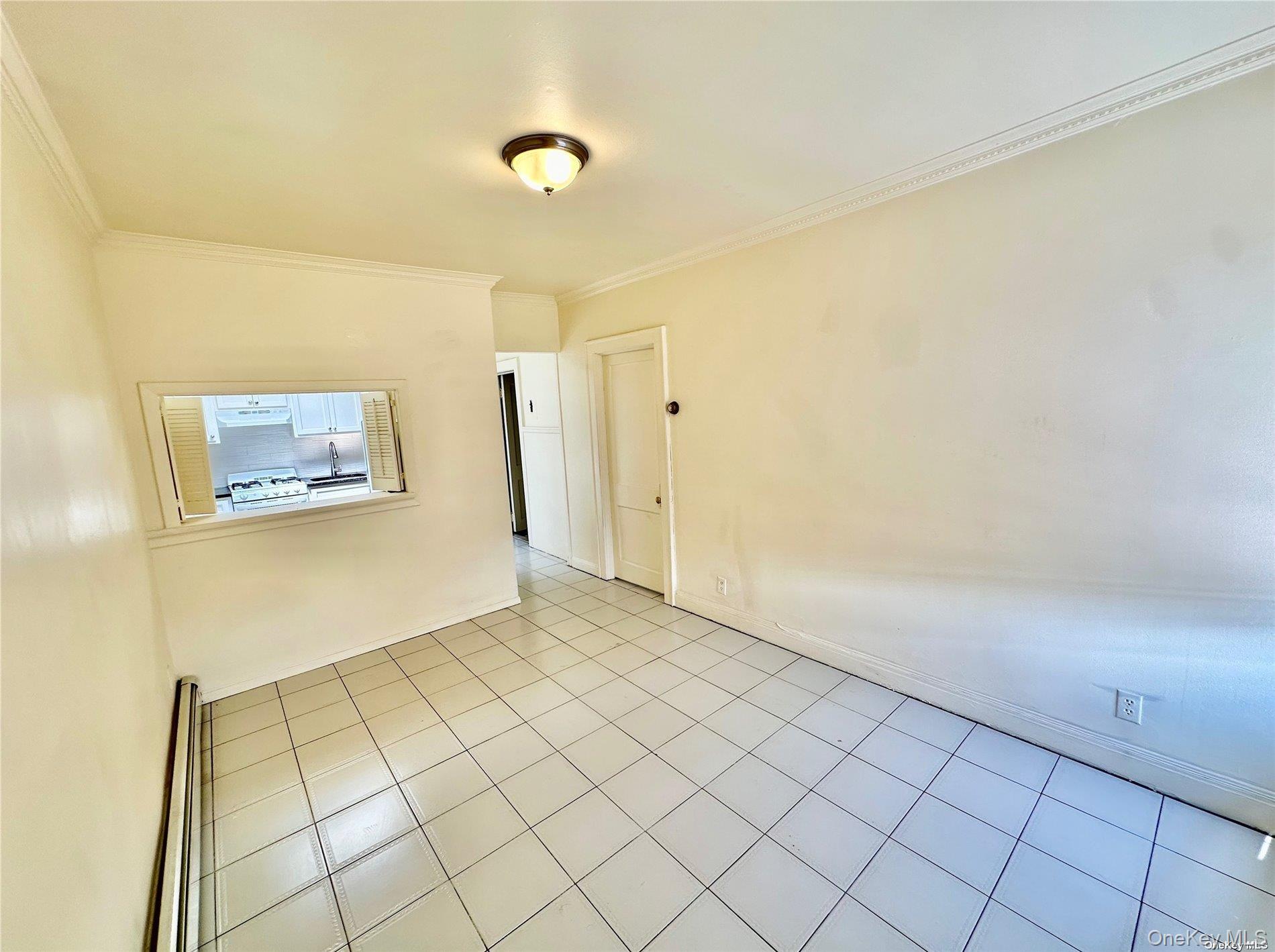 918 Hempstead Street 4 Property Photo 6