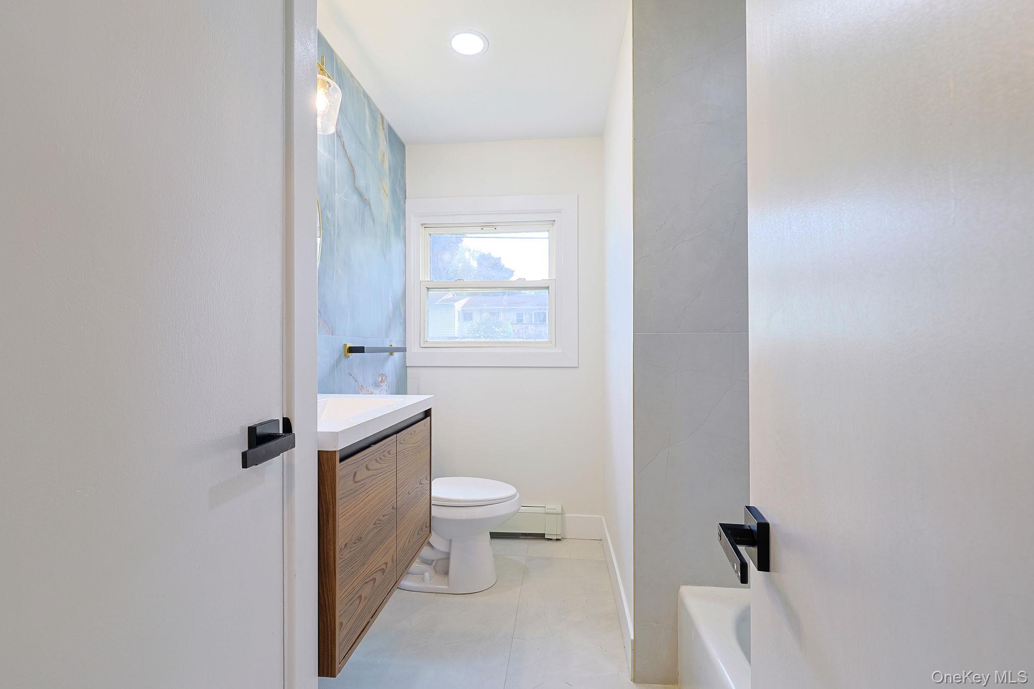 15 Fleetwood Drive Property Photo 8