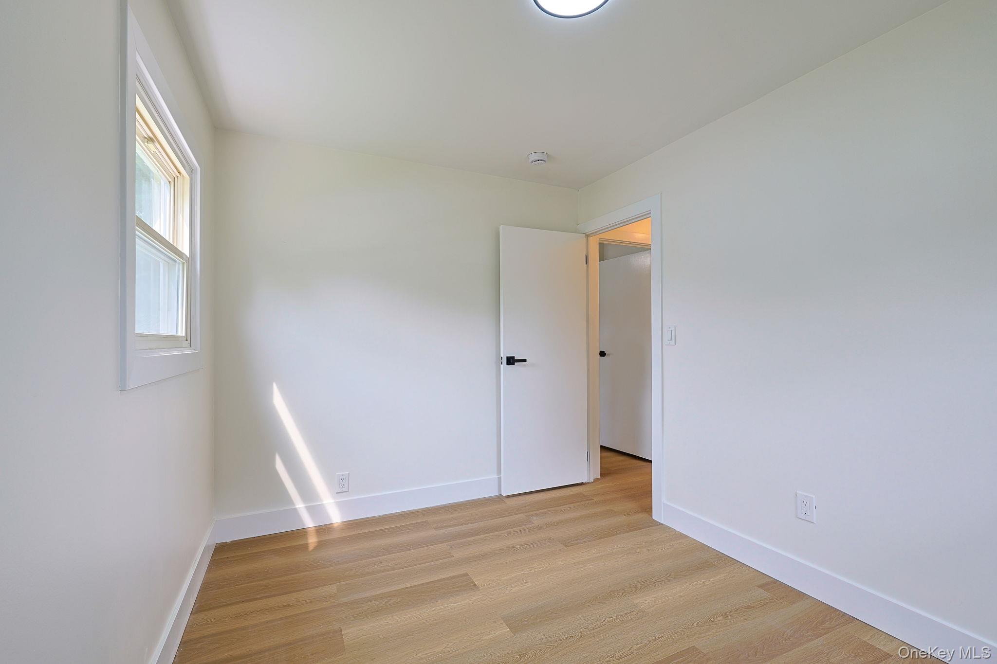 15 Fleetwood Drive Property Photo 11