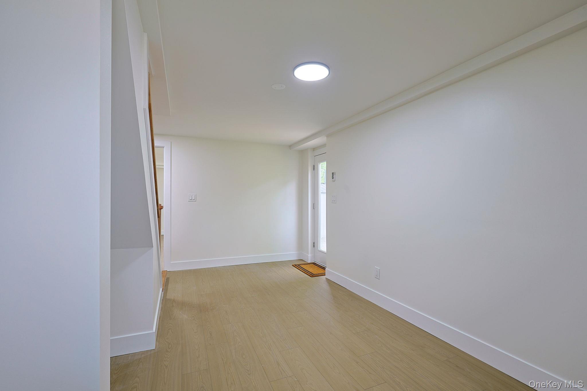 15 Fleetwood Drive Property Photo 22