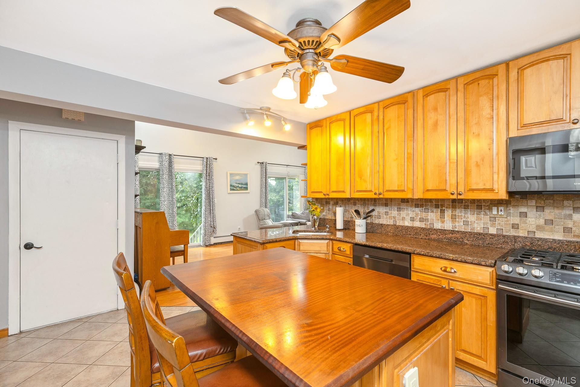 30 Long Pond Road Property Photo 16