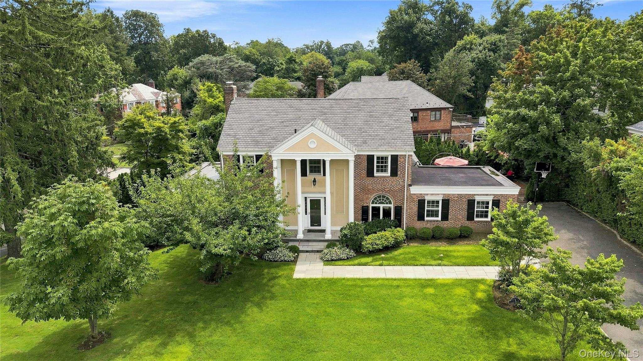 1 Shore Park Road Property Photo 1