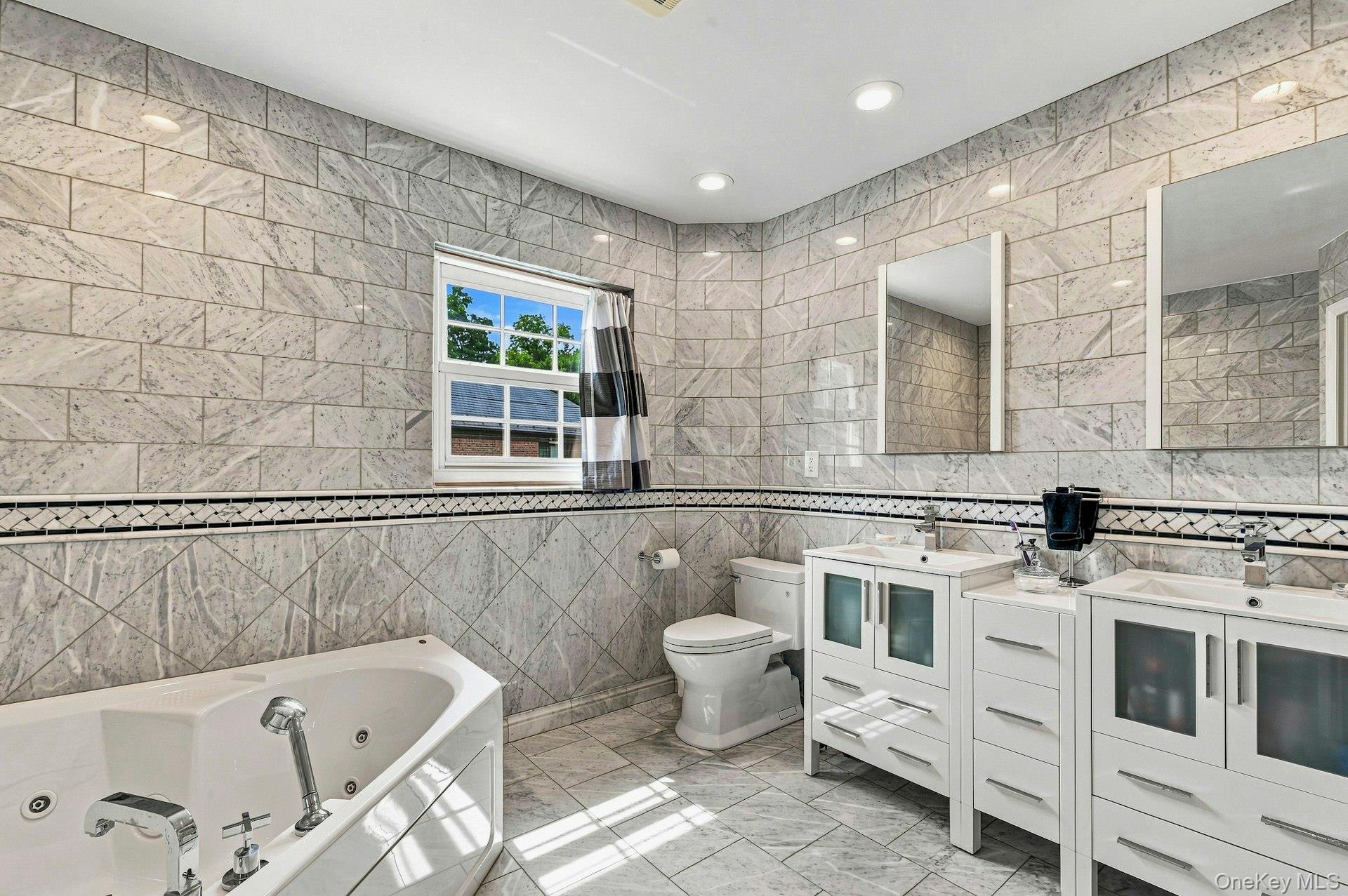 1 Shore Park Road Property Photo 15