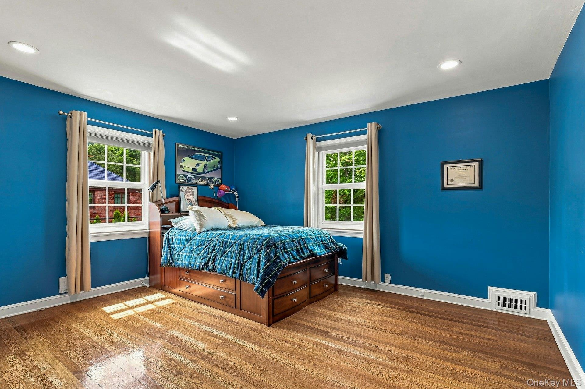 1 Shore Park Road Property Photo 19