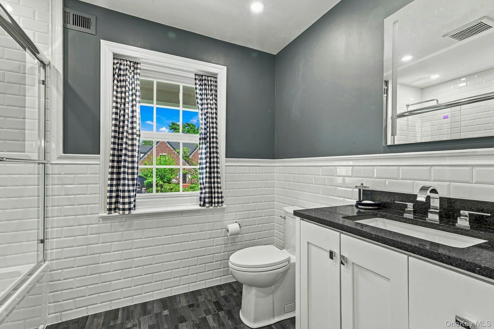 1 Shore Park Road Property Photo 20