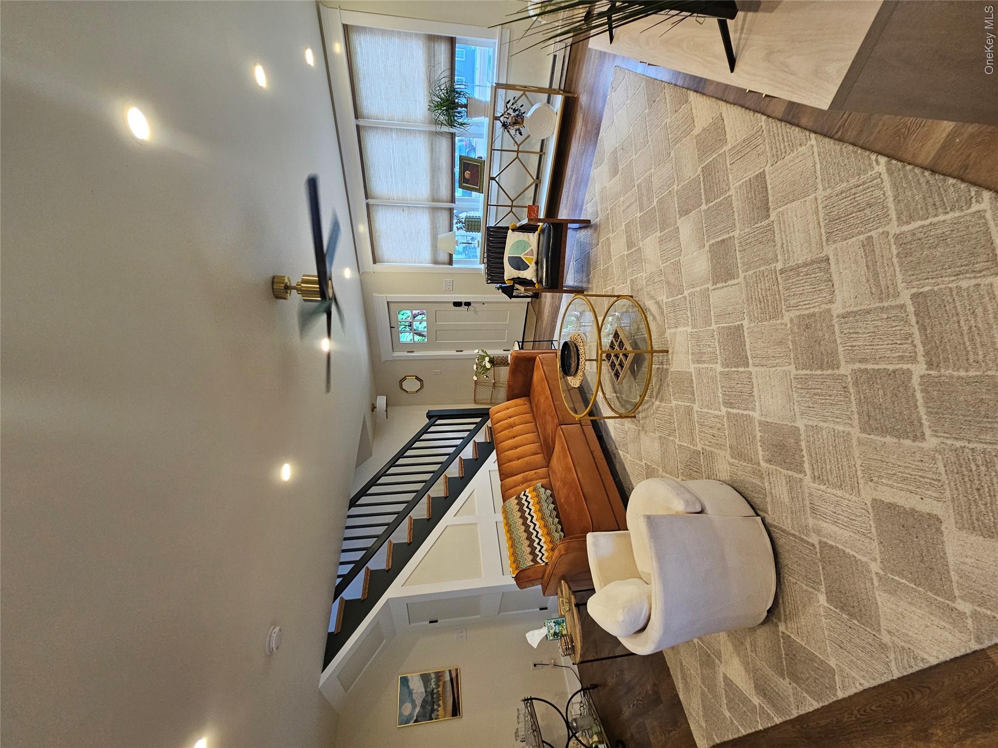 16 N Washington Street Property Photo 5