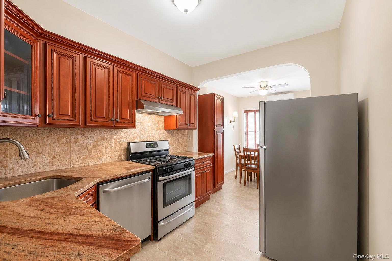 25-50 86th Street Property Photo 17