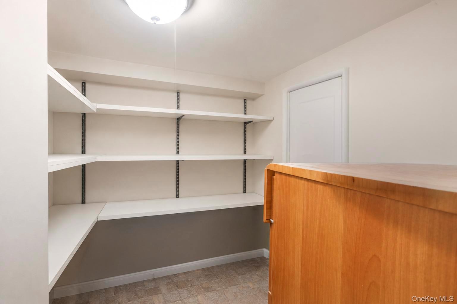 25-50 86th Street Property Photo 28