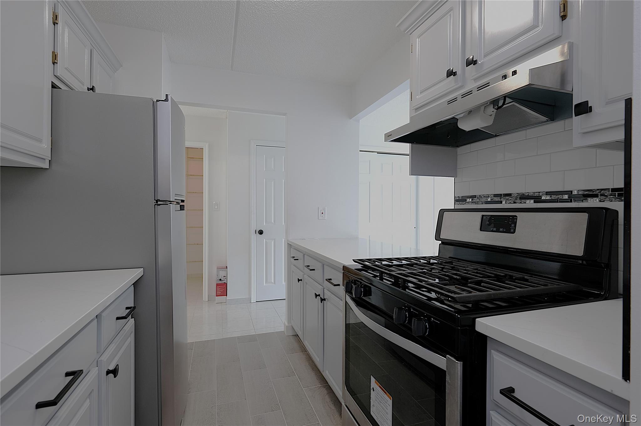 486 Central Avenue 2 Property Photo 5