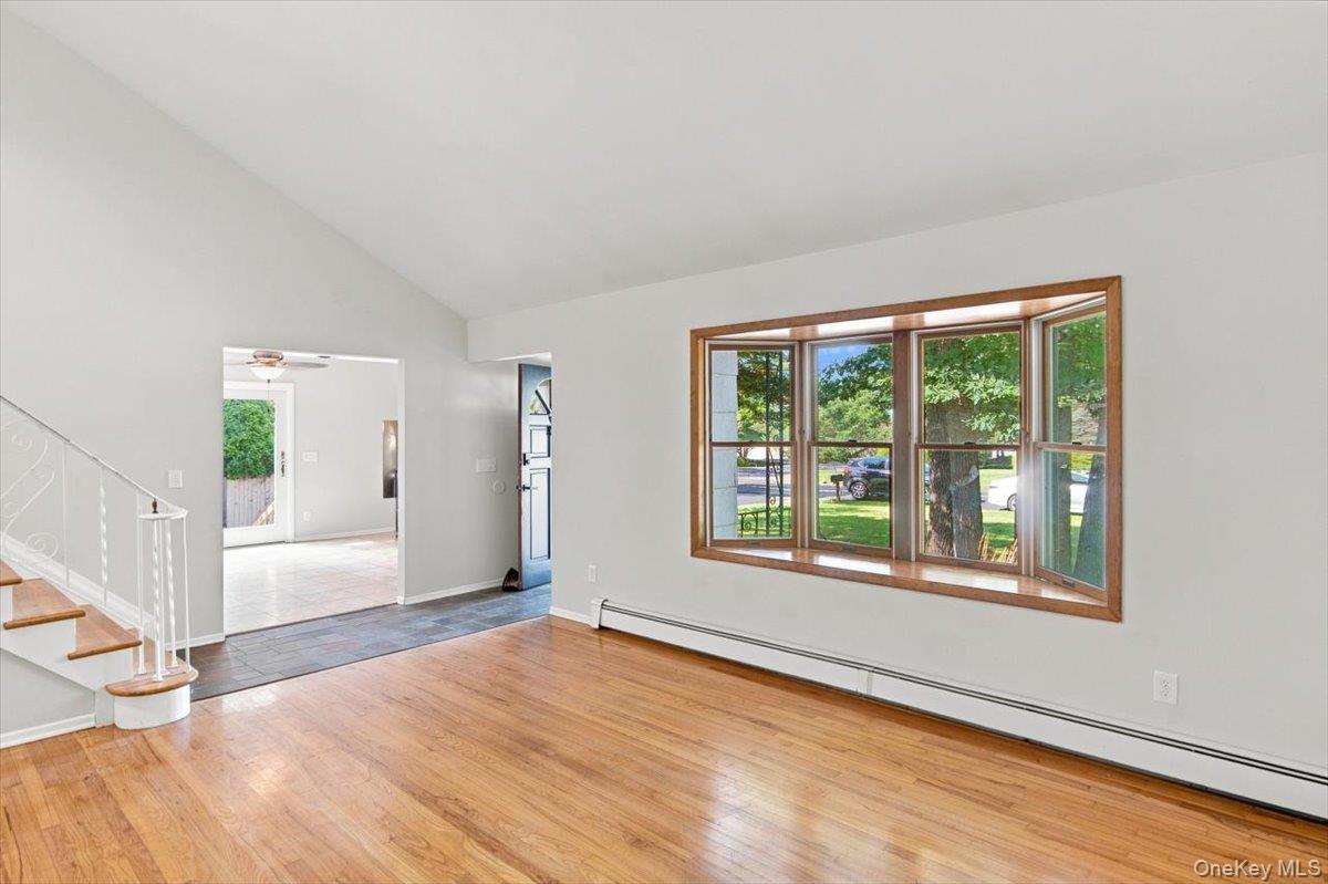 189 Belleview Avenue Property Photo 4